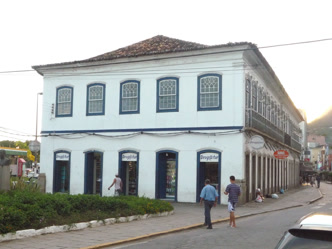 Casa do século XIX no centro histórico de Angra dos Reis Casa do século XIX no centro histórico de Angra dos Reis