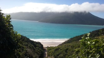 Pontal do Atalaia e as Prainhas Pontal do Atalaia e as Prainhas, em Arraial do Cabo