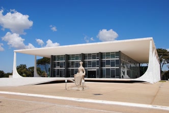 Sede do Supremo Tribunal Federal, Praça dos Três Poderes Supremo Tribunal Federal na Praça dos Três Poderes