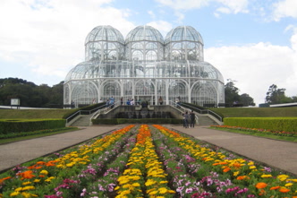 Jardim Botânico de Curitiba, ícone da cidade Jardim Botânico de Curitiba com estufa de vidro