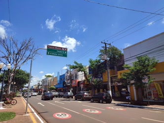Avenida Marcelino Pires em Dourados