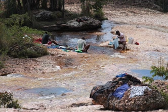 Lavadeiras no Rio Lençóis
