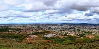 Vista panorâmica de Montes Claros, Capital do Norte de Minas Vista panorâmica de Montes Claros com o Cerrado ao fundo