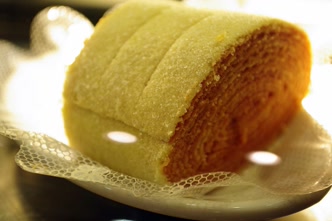 Bolo de Rolo, doce brasileiro típico de Pernambuco Bolo de Rolo, doce típico de Pernambuco