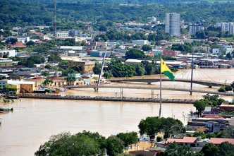 Ponte sobre o Rio Acre