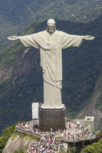 Cristo Redentor, uma das Sete Maravilhas do Mundo Moderno Cristo Redentor no topo do Corcovado
