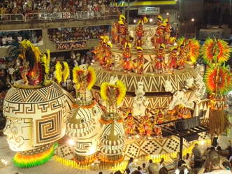 Carnaval do Rio de Janeiro, maior folia do mundo Carnaval no Rio de Janeiro no Sambódromo