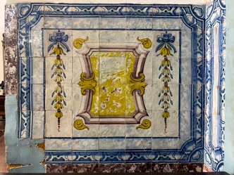 Igreja de Nossa Senhora do Rosário, azulejos do séc. XVIII Azulejos da Igreja de Nossa Senhora do Rosário em São Luís